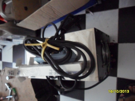 ขายตู้เชื่อม300a