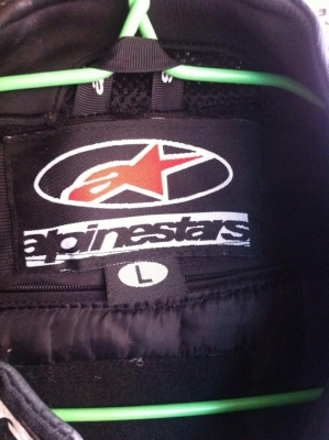 ขายเสื้อ alpinestars