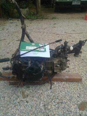 เครื่องพร้อมโครงสแมชไม่มีกล่อง+คอย สายไฟครบ ชุดทะเบียนโอน ขาด พค.56ต่อรองได้กำแพงเพชร2500ราคาสุดท้าย