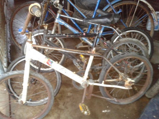 ขายเหมาจักรยาน 4 คัน 2000