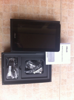 Asus MeMO Pad ME172V อุปกรณ์ครบ ประกันเหลือ 5 เดือน Asus MeMO Pad ME172V อุปกรณ์ครบ ประกันเหลือ 5 เดือน