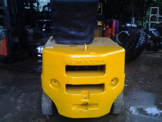 ขายรถโฟคลิ๊ฟ 1.5 ตัน โกมัสสุ - เครื่องยนต์ดีเซล3สูบ อีซูสุ แต่ประกอบไม่เสร็จช่างทิ้งงาน ขาย โล ละ 13 บาท หรือ ขายยกชุด 35000 บาท ขายรถโฟคลิ๊ฟ 1.5 ตัน โกมัสสุ - เครื่องยนต์ดีเซล3สูบ อีซูสุ แต่ประกอบไม่เสร็จช่างทิ้งงาน ขาย โล ละ 13 บาท หรือ ขายยกชุด 35000 บาท