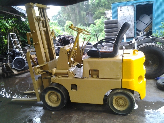 ขายรถโฟคลิ๊ฟ 1.5 ตัน โกมัสสุ - เครื่องยนต์ดีเซล3สูบ อีซูสุ แต่ประกอบไม่เสร็จช่างทิ้งงาน ขาย โล ละ 13 บาท หรือ ขายยกชุด 35000 บาท ขายรถโฟคลิ๊ฟ 1.5 ตัน โกมัสสุ - เครื่องยนต์ดีเซล3สูบ อีซูสุ แต่ประกอบไม่เสร็จช่างทิ้งงาน ขาย โล ละ 13 บาท หรือ ขายยกชุด 35000 บาท