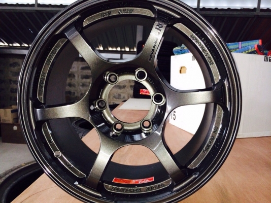 ขายแม็ก rg2 ขอบ17 8 9 พร้อมยาง19000 เท่านั้น