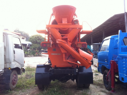 ขายรถ 6 ล้อมิกปูน ยี่ห้อ  ISUZU  เก่านอก