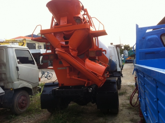 ขายรถ 6 ล้อมิกปูน ยี่ห้อ  ISUZU  เก่านอก