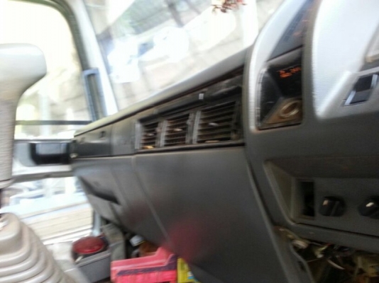 รถฮีโน่ 10 ล้อดั้ม FM1M  220 แรงม้า. ปี 38  นใจติดต่อ 081 - 6079515