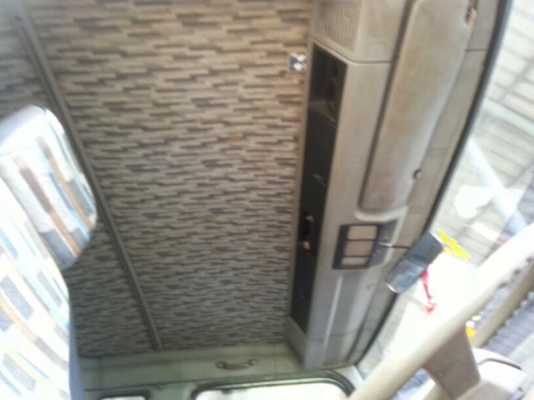 รถฮีโน่ 10 ล้อดั้ม FM1M  220 แรงม้า. ปี 38  นใจติดต่อ 081 - 6079515