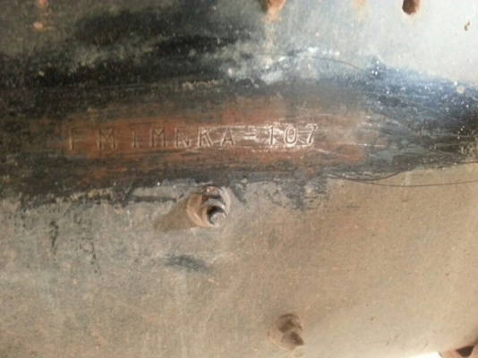 รถฮีโน่ 10 ล้อดั้ม FM1M  220 แรงม้า. ปี 38  นใจติดต่อ 081 - 6079515