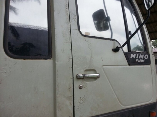 รถฮีโน่ 10 ล้อดั้ม FM1M  220 แรงม้า. ปี 38  นใจติดต่อ 081 - 6079515