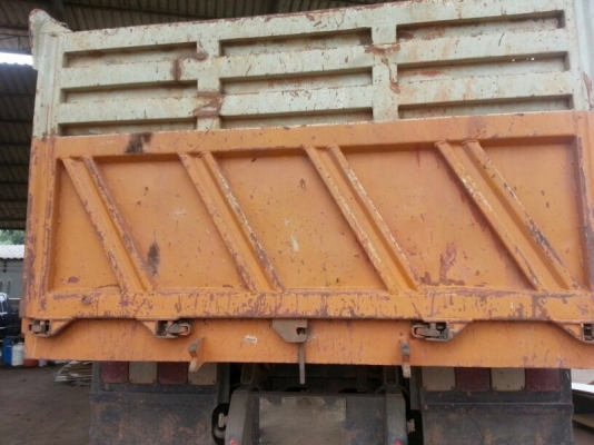 รถฮีโน่ 10 ล้อดั้ม FM1M  220 แรงม้า. ปี 38  นใจติดต่อ 081 - 6079515