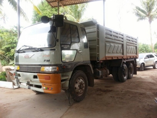 รถฮีโน่ 10 ล้อดั้ม FM1M  220 แรงม้า. ปี 38  นใจติดต่อ 081 - 6079515
