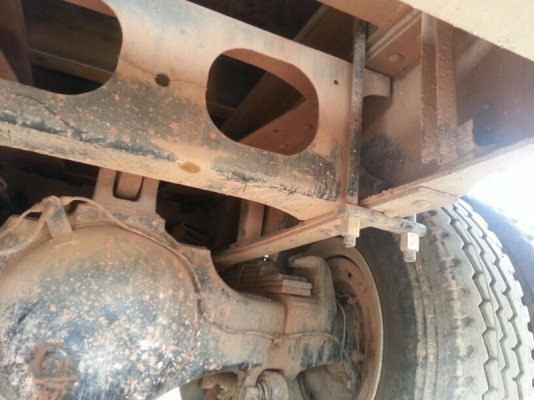 รถฮีโน่ 10 ล้อดั้ม FM1M  220 แรงม้า. ปี 38  นใจติดต่อ 081 - 6079515