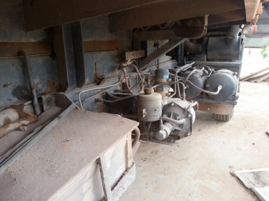 รถฮีโน่ 10 ล้อดั้ม FM1M  220 แรงม้า. ปี 38  นใจติดต่อ 081 - 6079515