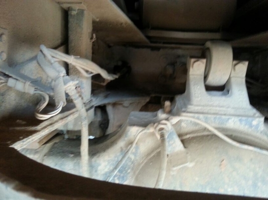 รถฮีโน่ 10 ล้อดั้ม FM1M  220 แรงม้า. ปี 38  นใจติดต่อ 081 - 6079515