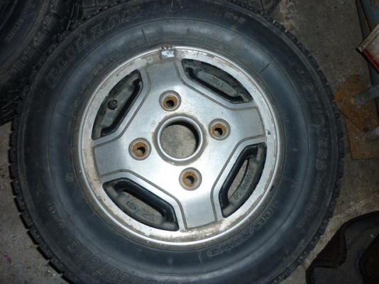 ล้อแม็ก ขอบ 10 นิ้ว