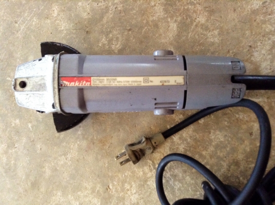 ขายหินเจียร์ 4" ยี่ห้อ มากีต้า รุ่น 9500NB