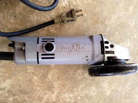 ขายหินเจียร์ 4" ยี่ห้อ มากีต้า รุ่น 9500NB