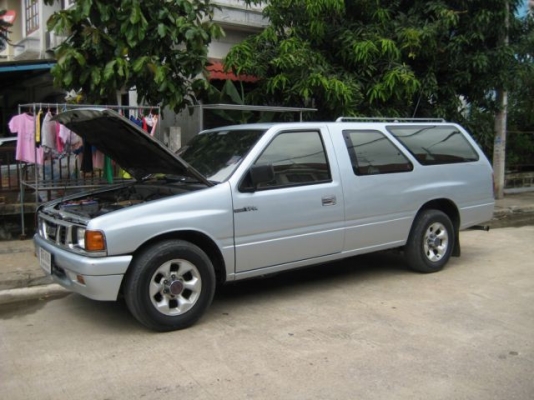 ISUZU TFR VAN ปี 93 มังกรทอง ถ่ายน้ำมันเครื่อง เปลี่ยนยางแท่นเครื่อง ใส่รีเรย์ไฟหน้ารถ เปลี่ยนสายพาน ติดฟิลม์เต็มบาน Hi Kool รอบคัน