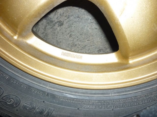 แม็กขอบ 16 นิ้ว พร้อมยาง 5 รู ใส่กะบะ หรือรถตู้ ได้เลยครับ แม็กขอบ 16 นิ้ว พร้อมยาง 5 รู ใส่กะบะ หรือรถตู้ ได้เลยครับ