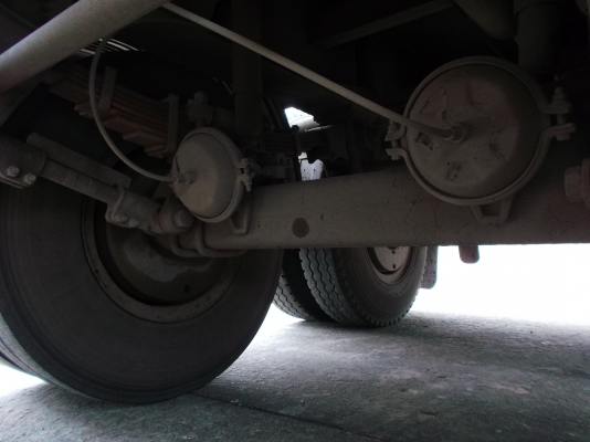 ขายด่วนหางพ่วงนํ้ามันโหลดล่าง6หัวจ่ายบรรจุ30000ลิตร