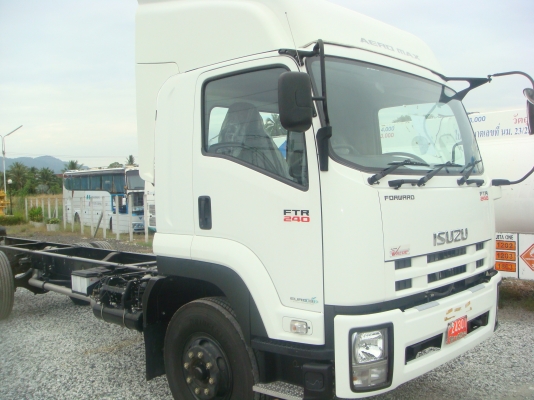 รถใหม่-ป้ายเเดง**ISUZU-DEGA-FTR-EUR0-3