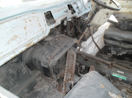 Hino km310 ไม่มีเล่มทะเบียน  ขายตามสภาพค่ะ