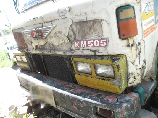 Hino km310 ไม่มีเล่มทะเบียน  ขายตามสภาพค่ะ