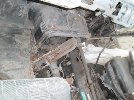 Hino km310 ไม่มีเล่มทะเบียน  ขายตามสภาพค่ะ