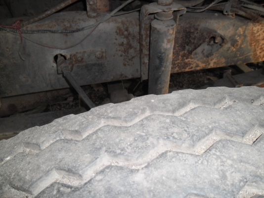Hino km310 ไม่มีเล่มทะเบียน  ขายตามสภาพค่ะ