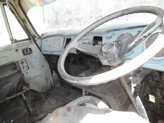 Hino km310 ไม่มีเล่มทะเบียน  ขายตามสภาพค่ะ