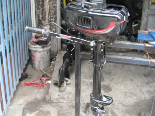 ขาย เครื่องเรือ ยี่ห้อ Hangkai 2 แรง สภาพสวยเครื่องดี ราคา 7,500