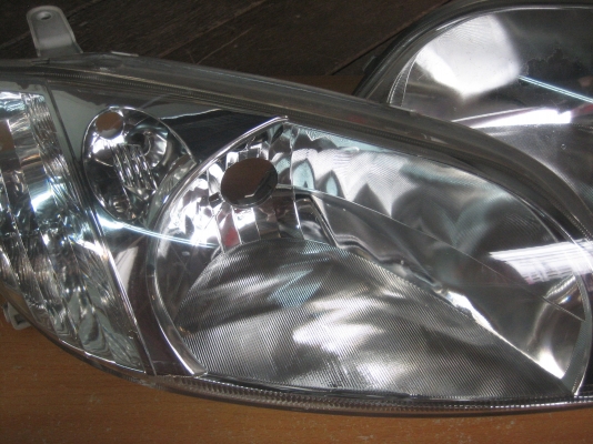 ขายไฟหน้าวีออส ปี2003-2006 ของแท้สภาพดี