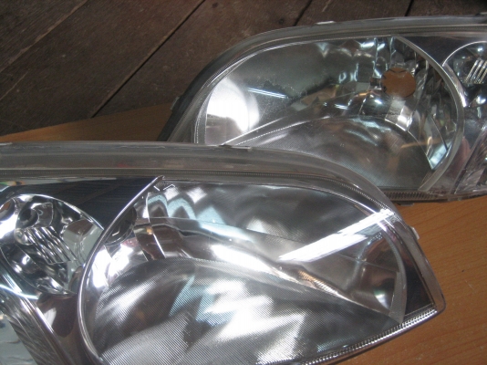 ขายไฟหน้าวีออส ปี2003-2006 ของแท้สภาพดี