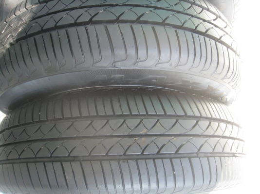 ขายล้อแม็กเดิม Honda brio 14 นิ้ว 4/100 +ยางปี 12 (081-3747940)