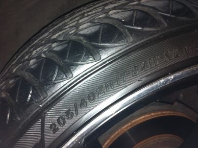 ขายยาง sailun atrezzo z4+as 205/40zr17 ปี 11 (087-6918377)