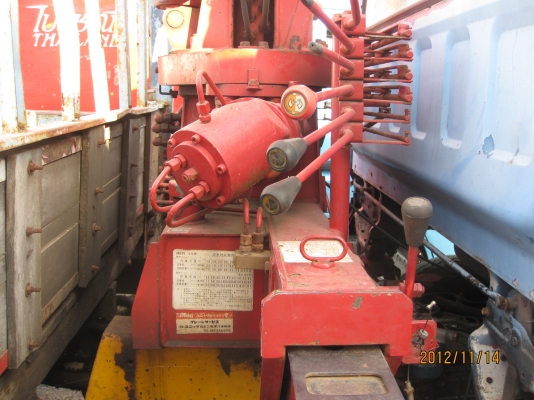 ขายรถติดเครน3ตัน ISUZU 110 ฝาดำ กะบะไม่สวย เครื่องแห้งดี คัสชีสวย