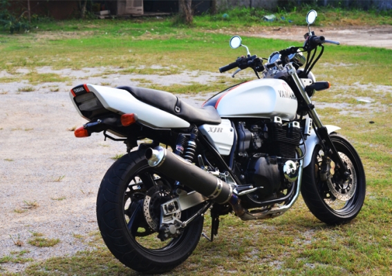 XJR400 ปี97 inv.+สพม.แท้ ปรับราคาเป็น 63000 มาเอาไปเลย