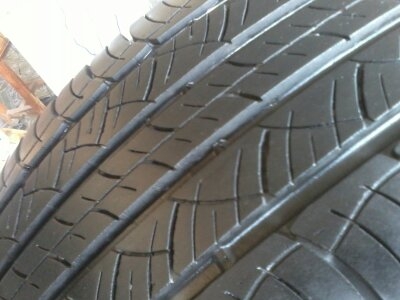 ขายยาง215/70/16 ปี 1810 MICHERLIN LATITODE TOURHP 1 ชุด  ราคา :  3,500.00  บาท