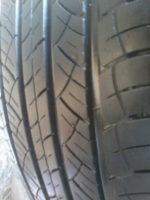 ขายยาง215/70/16 ปี 1810 MICHERLIN LATITODE TOURHP 1 ชุด  ราคา :  3,500.00  บาท