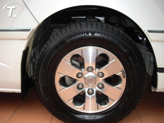 ขาย VENTURY 09 รถผู้บริหารระดับสูง 6 หมื่นโล แท้ๆ สวยไม่มีที่ติ **ขายแล้ว**