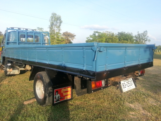 ขายด่วนหกล้อ 115 Fหน้าหลัง 5เมตร5สภาพพร้อมใช้คัชชีสวยสุดๆรีบโทร 0801515451