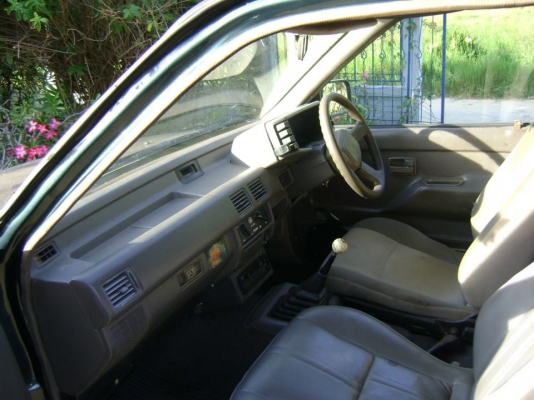 รถเครื่องดี คัซซีสวย ช่วงล่างทำมาไหม่ แอร์เย็น รถขับดีมาก รถเครื่องดี คัซซีสวย ช่วงล่างทำมาไหม่ แอร์เย็น รถขับดีมาก