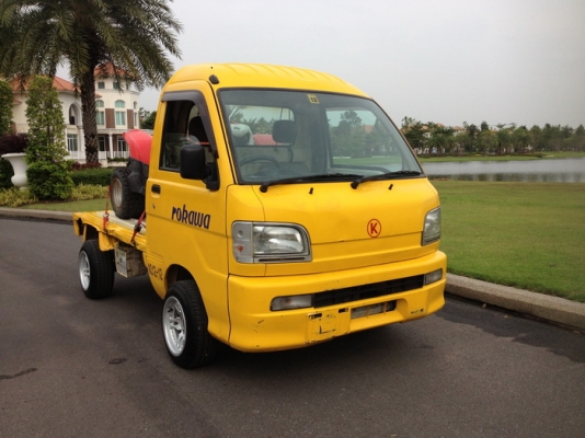 s200 หลังคาสูง หัวฉีด สีเหลืองได้ใจ ราคาไม่แรง