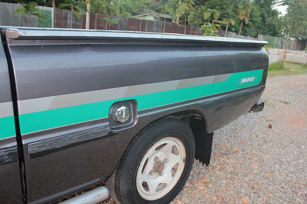 ขายมาสด้าครับ สนใจจริงต่อรองได้ครับ ครับ