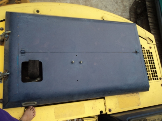 ขายด่วน KOBELCO SK120 มาร์คทรี  เก่าญี่ปุ่นสภาพสวย  เครื่องปั้มดี  ยังไม่เคยใช้งานในไทย