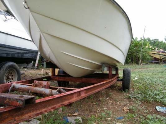 เรือ 16ฟุต พร้อมเครื่อง ยามาฮ่า 40แรง ราคาถูกๆๆครับ (ด่วนๆ)