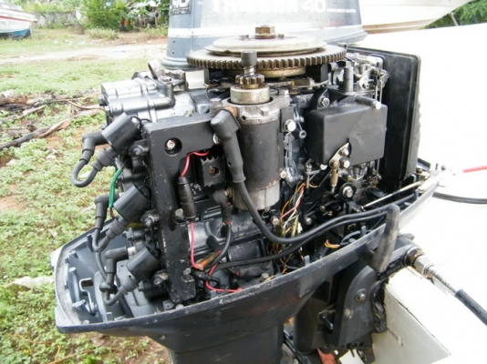 เรือ 16ฟุต พร้อมเครื่อง ยามาฮ่า 40แรง ราคาถูกๆๆครับ (ด่วนๆ)