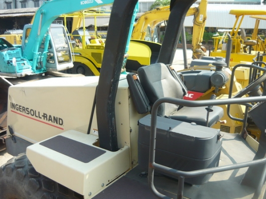 รถบด 10 ตัน Ingersollan SD100 รถนอกแท้ๆ ไม่ผ่านการใช้งานในไทย100\% พร้อมลุยงาน เอกสารครบ พร้อมจัดไฟแนนท์ รถบด 10 ตัน Ingersollan SD100 รถนอกแท้ๆ ไม่ผ่านการใช้งานในไทย100\% พร้อมลุยงาน เอกสารครบ พร้อมจัดไฟแนนท์