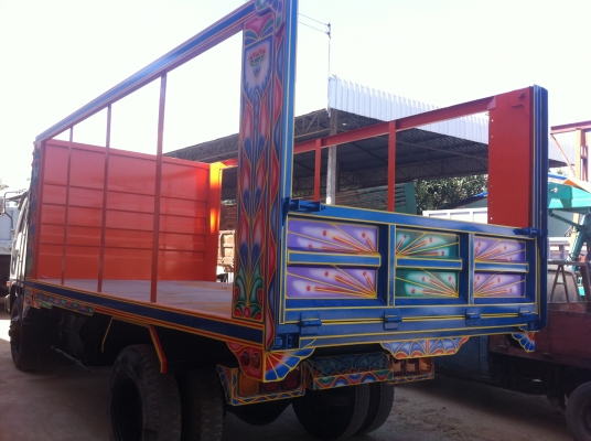 ขายรถบรรทุก 6 ล้อ (ดั้ม) อลูมิเนียม ฮีโน่ KR320 เครื่อง 150 แรงม้า หัวสิงห์ไฮเทค ยางดี คัสซีสวยมาก